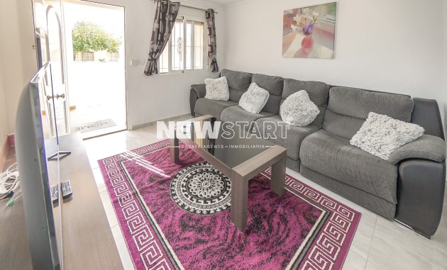 Resale - Detached - La Marina - Urb. La Marina