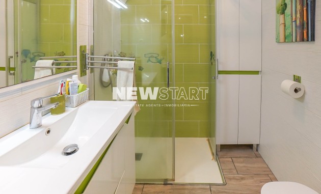 Resale - Terraced - La Marina - Urb. La Marina