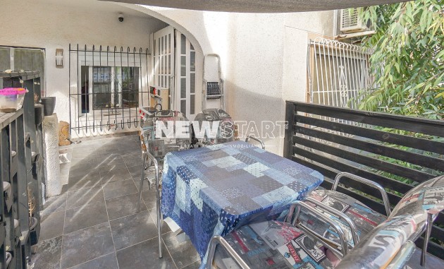 Resale - Terraced - La Marina - Urb. La Marina