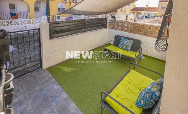 Resale - Terraced - La Marina - Urb. La Marina