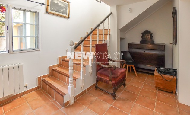 Wiederverkauf - Freistehend - La Marina - Urb. La Escuera