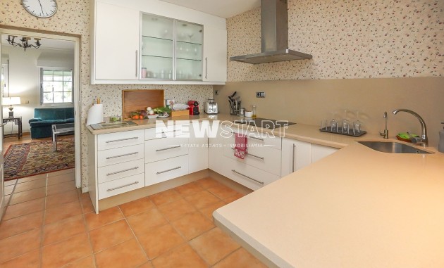 Resale - Detached - La Marina - Urb. La Escuera