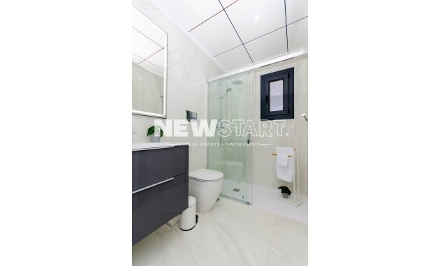 Obra nueva - Independiente - Orihuela Costa