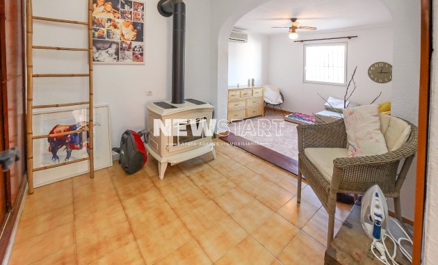 Resale - Detached - La Marina - Urb. La Marina