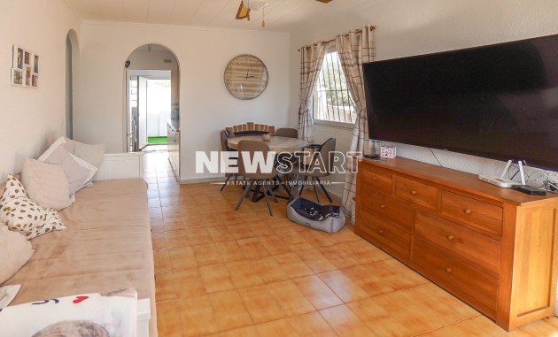 Resale - Detached - La Marina - Urb. La Marina