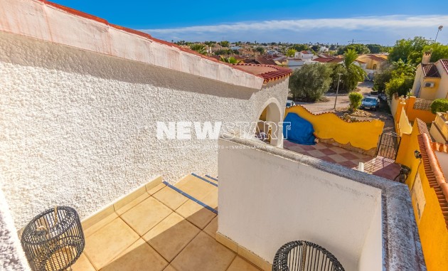 Resale - Detached - La Marina - Urb. La Marina