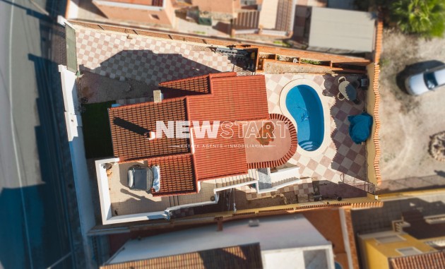 Resale - Detached - La Marina - Urb. La Marina