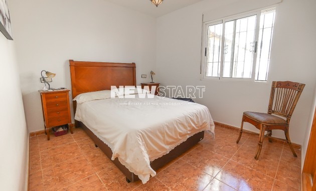 Wiederverkauf - Quadhaus - La Marina - Urb. La Marina