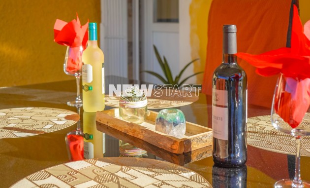 Wiederverkauf - Freistehend - La Marina - Urb. El Oasis