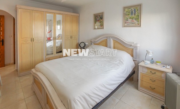 Återförsäljning - Fristående - La Marina - Urb. La Marina