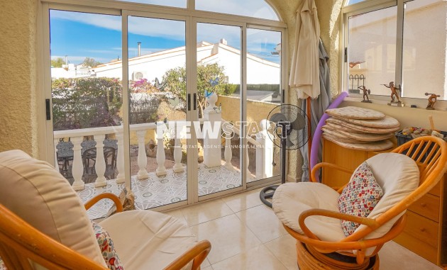 Återförsäljning - Fristående - La Marina - Urb. La Marina