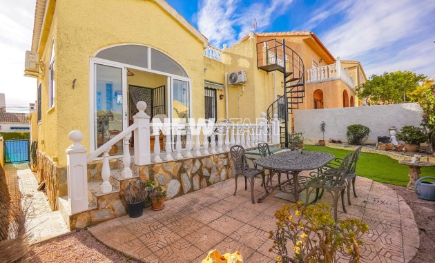 Återförsäljning - Fristående - La Marina - Urb. La Marina