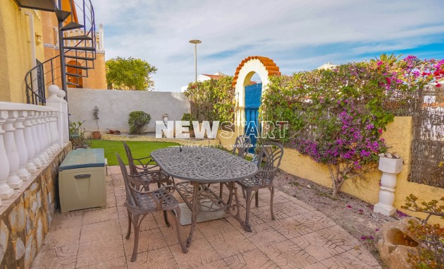 Återförsäljning - Fristående - La Marina - Urb. La Marina