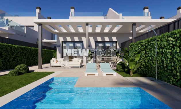 Obra nueva - Adosado - Los Alcázares