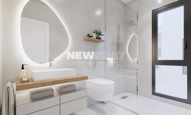 Obra nueva - Adosado - Los Alcázares