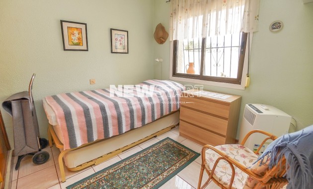 Resale - Detached - La Marina - Urb. La Marina