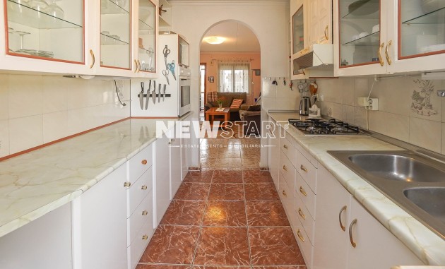 Resale - Detached - La Marina - Urb. La Marina