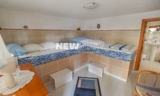 Resale - Detached - La Marina - Urb. La Marina