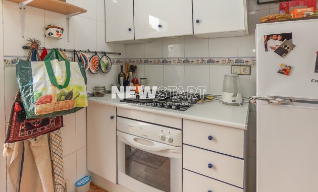 Reventa - Apartamento - La Marina - Urb. La Marina