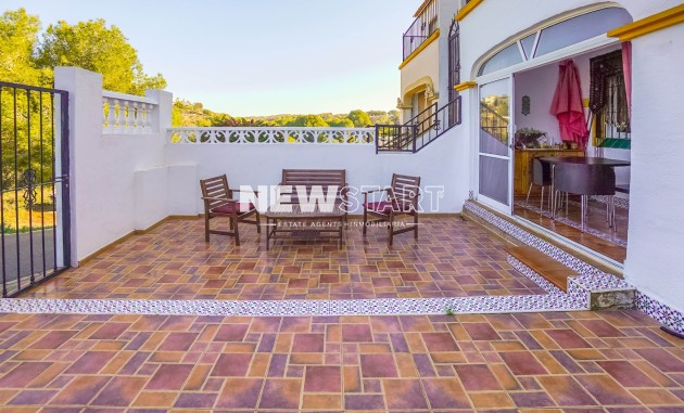 Reventa - Apartamento - La Marina - Urb. La Marina