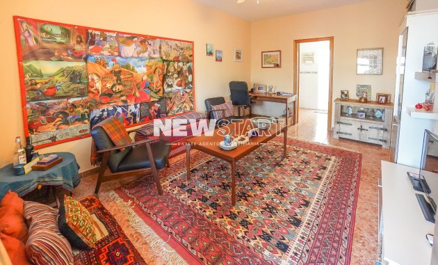 Reventa - Apartamento - La Marina - Urb. La Marina