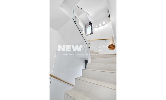 Obra nueva - Independiente - San Miguel de Salinas