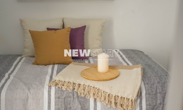 Revente - Duplex - La Marina - Urb. El Oasis