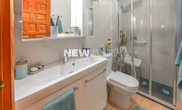 Resale - Terraced - La Marina - Urb. La Marina