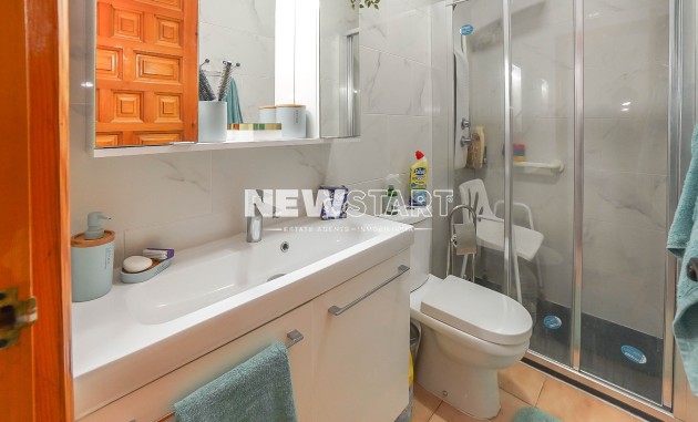 Resale - Terraced - La Marina - Urb. La Marina