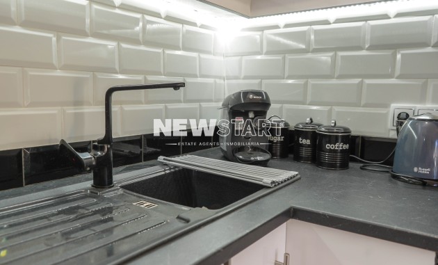 Resale - Terraced - La Marina - Urb. La Marina