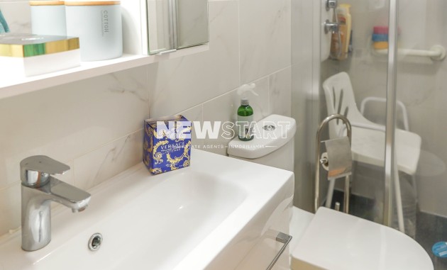 Resale - Terraced - La Marina - Urb. La Marina