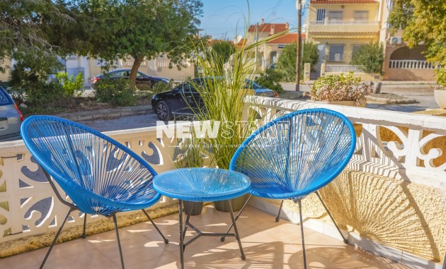 Resale - Terraced - La Marina - Urb. La Marina