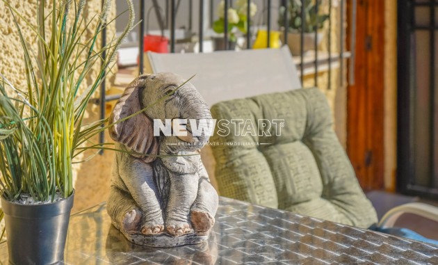 Resale - Terraced - La Marina - Urb. La Marina