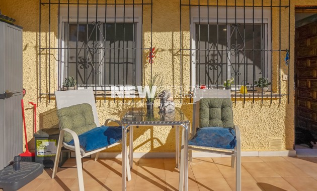 Resale - Terraced - La Marina - Urb. La Marina