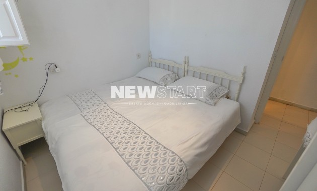 Herverkoop - Rijtjeswoning - La Marina - Urb. La Marina