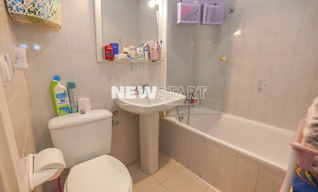 Herverkoop - Rijtjeswoning - La Marina - Urb. La Marina