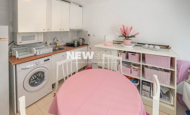 Herverkoop - Rijtjeswoning - La Marina - Urb. La Marina