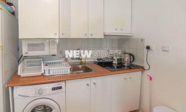 Herverkoop - Rijtjeswoning - La Marina - Urb. La Marina