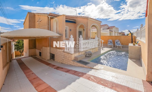 Revente - Détaché - La Marina - Urb. La Marina