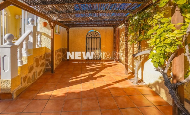 Revente - Détaché - La Marina - Urb. La Marina