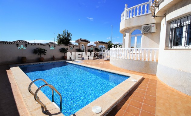 Revente - Détaché - La Marina - Urb. La Marina