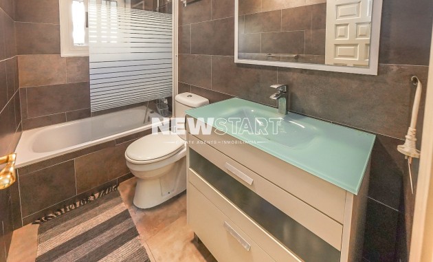 Revente - Détaché - La Marina - Urb. La Marina