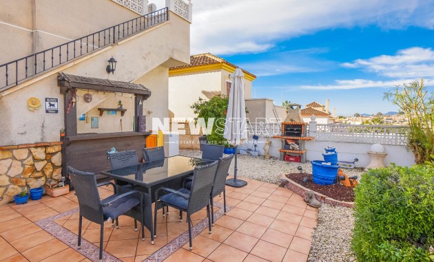 Wiederverkauf - Freistehend - La Marina - Urb. La Marina