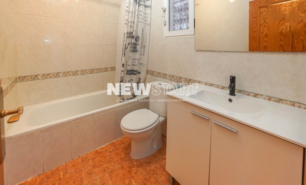 Revente - Quad - La Marina - Urb. La Marina