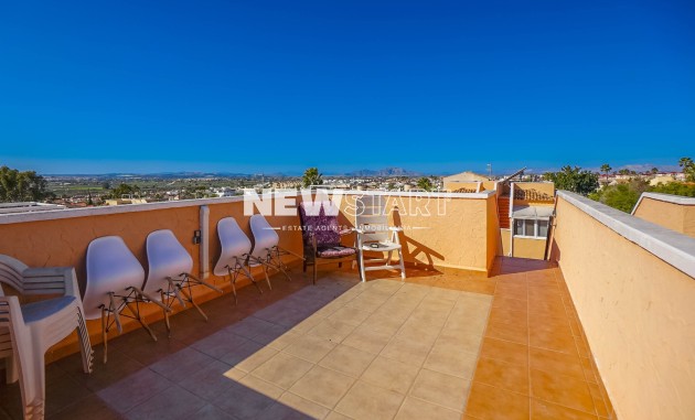 Wiederverkauf - Doppelhaushälfte - La Marina - Urb. La Marina