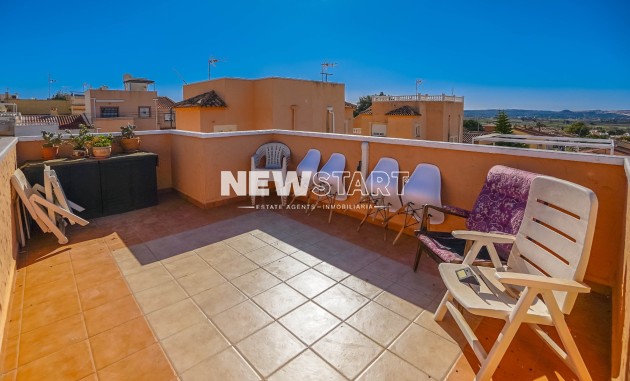 Wiederverkauf - Doppelhaushälfte - La Marina - Urb. La Marina