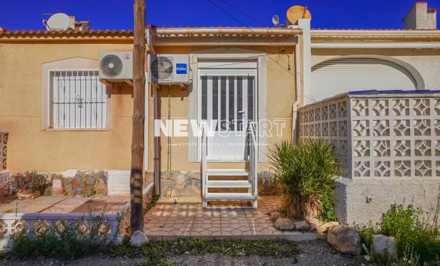 Reventa - Adosado - La Marina - Urb. La Marina