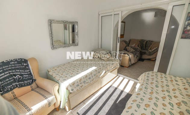 Reventa - Adosado - La Marina - Urb. La Marina