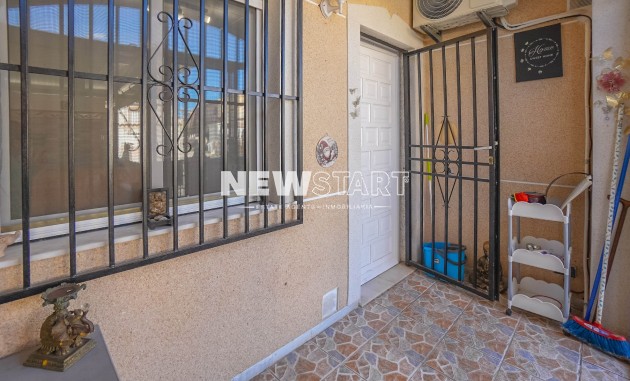 Reventa - Adosado - La Marina - Urb. La Marina