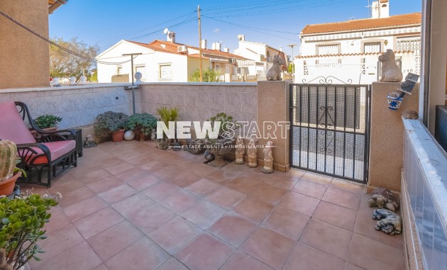 Reventa - Adosado - La Marina - Urb. La Marina